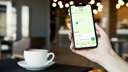 smart planner mobile with coffee